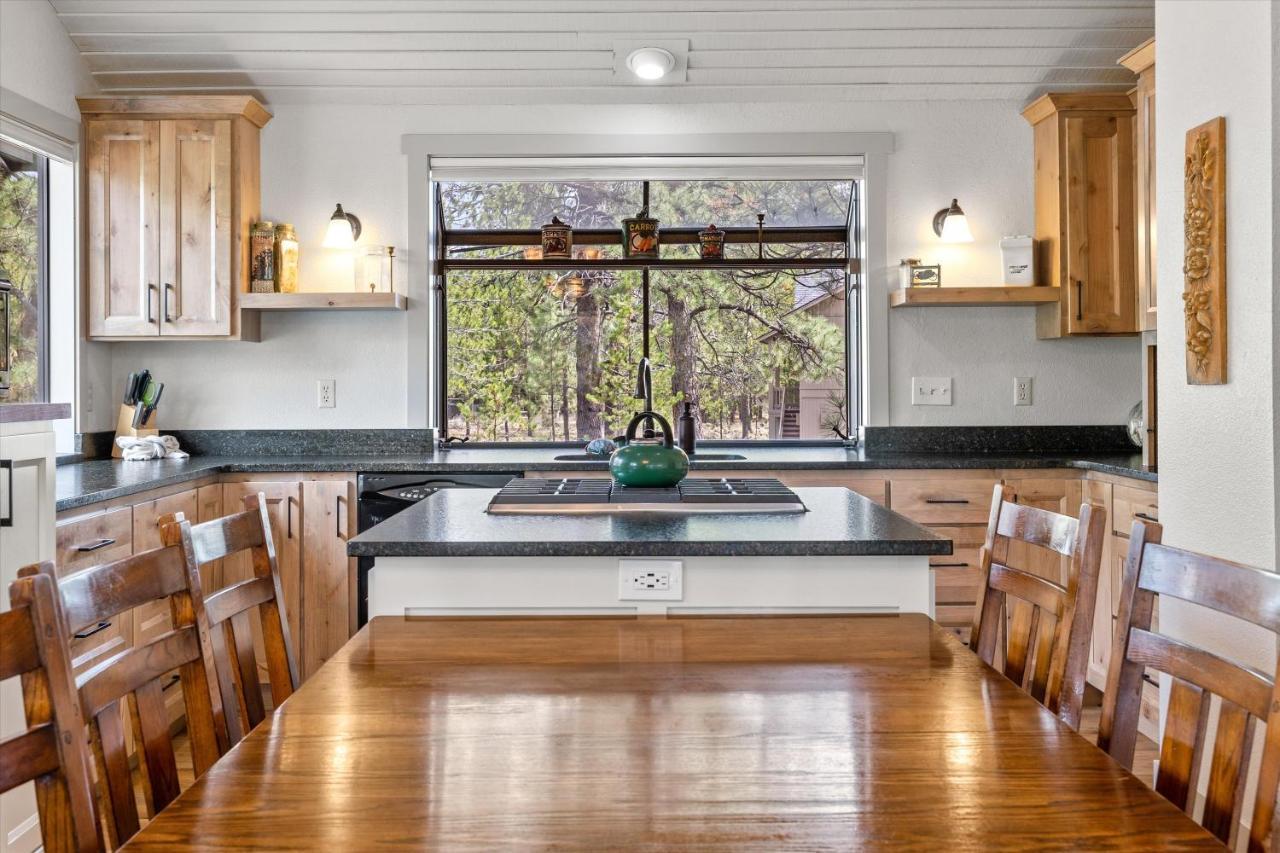 Great Kitchen, Ac, Sharc Access, Hot Tub, Bring Pet! Sunriver Exterior foto