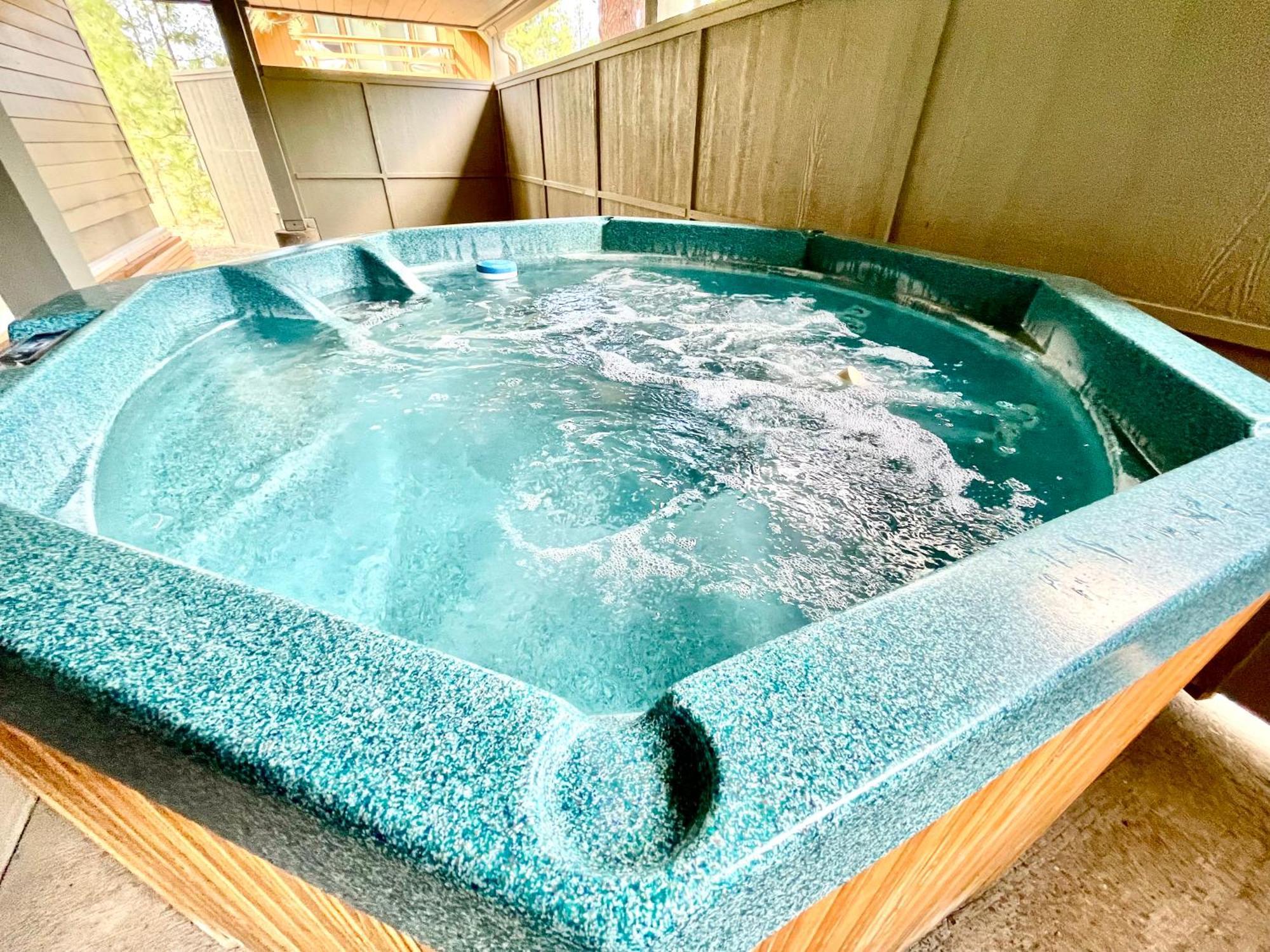 Great Kitchen, Ac, Sharc Access, Hot Tub, Bring Pet! Sunriver Exterior foto